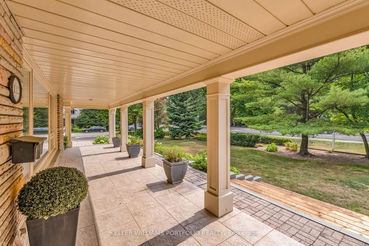 Photo 8 at 1123 Lakeshore Road E, OO Old Oakville, Oakville