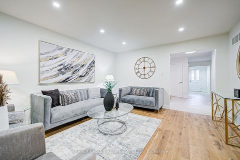 Photo 15 at 42 Crimson Mill Way, Windfields, Toronto