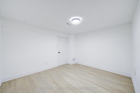 Photo 35 at 42 Crimson Mill Way, Windfields, Toronto