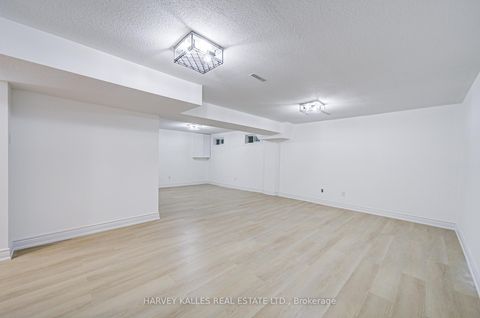 Photo 36 at 42 Crimson Mill Way, Windfields, Toronto