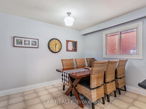 Photo 8 at 146 Weldrick Road W, North Richvale, Richmond Hill