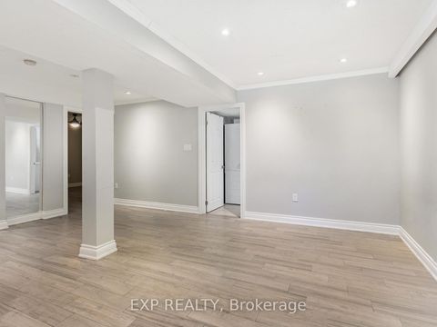 Photo 9 at 146 Weldrick Road W, North Richvale, Richmond Hill