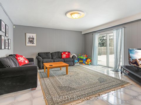 Photo 11 at 146 Weldrick Road W, North Richvale, Richmond Hill