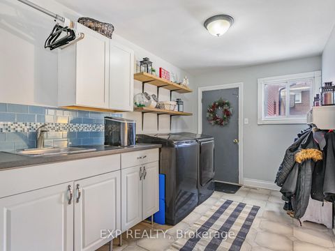 Photo 20 at 146 Weldrick Road W, North Richvale, Richmond Hill