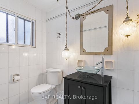 Photo 25 at 146 Weldrick Road W, North Richvale, Richmond Hill