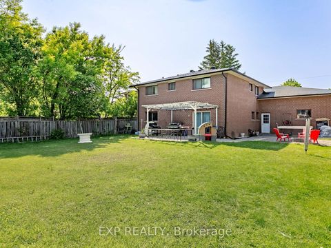 Photo 28 at 146 Weldrick Road W, North Richvale, Richmond Hill