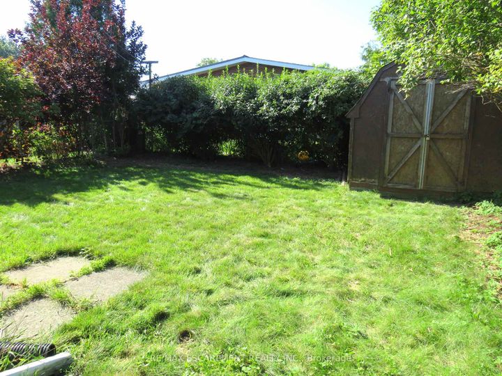 Photo 4 at 64 Luscombe Street, Greeningdon, Hamilton