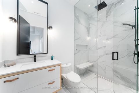 Photo 24 at 6 Forestave Crescent, Nobleton, King