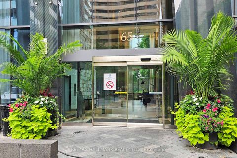 Photo 5 at 3607 - 65 St Mary Street, Bay Street Corridor, Toronto