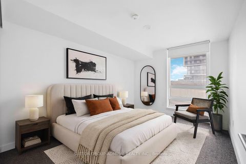 Photo 2 at 316 - 120 Varna Drive, Lawrence, Toronto