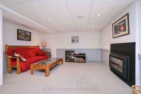 Photo 27 at 3 Henry Gate, Nobleton, King