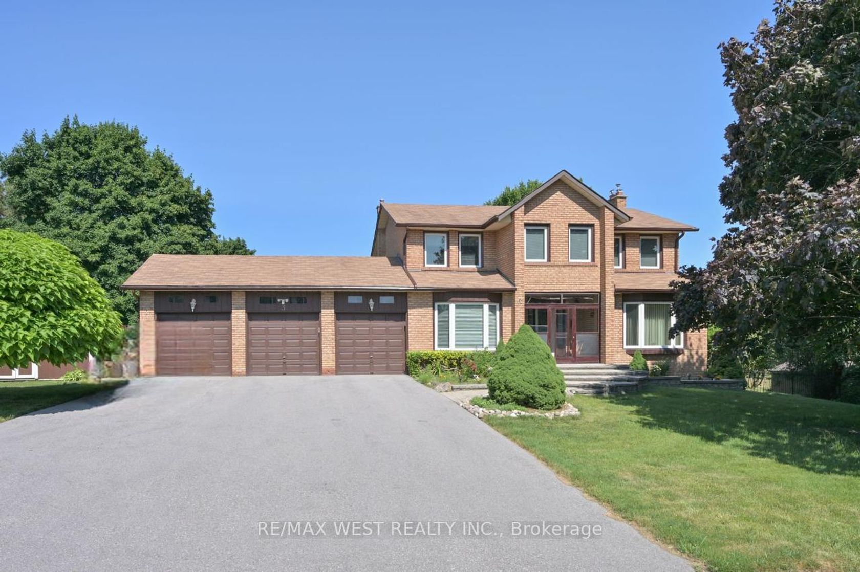 3 Henry Gate, Nobleton, King 