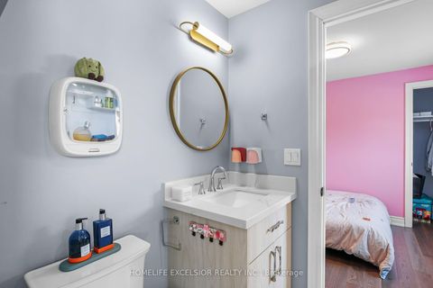Photo 19 at 39 Davean Drive, Windfields, Toronto