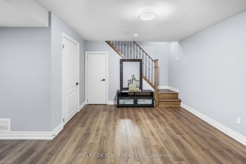 Photo 20 at 39 Davean Drive, Windfields, Toronto