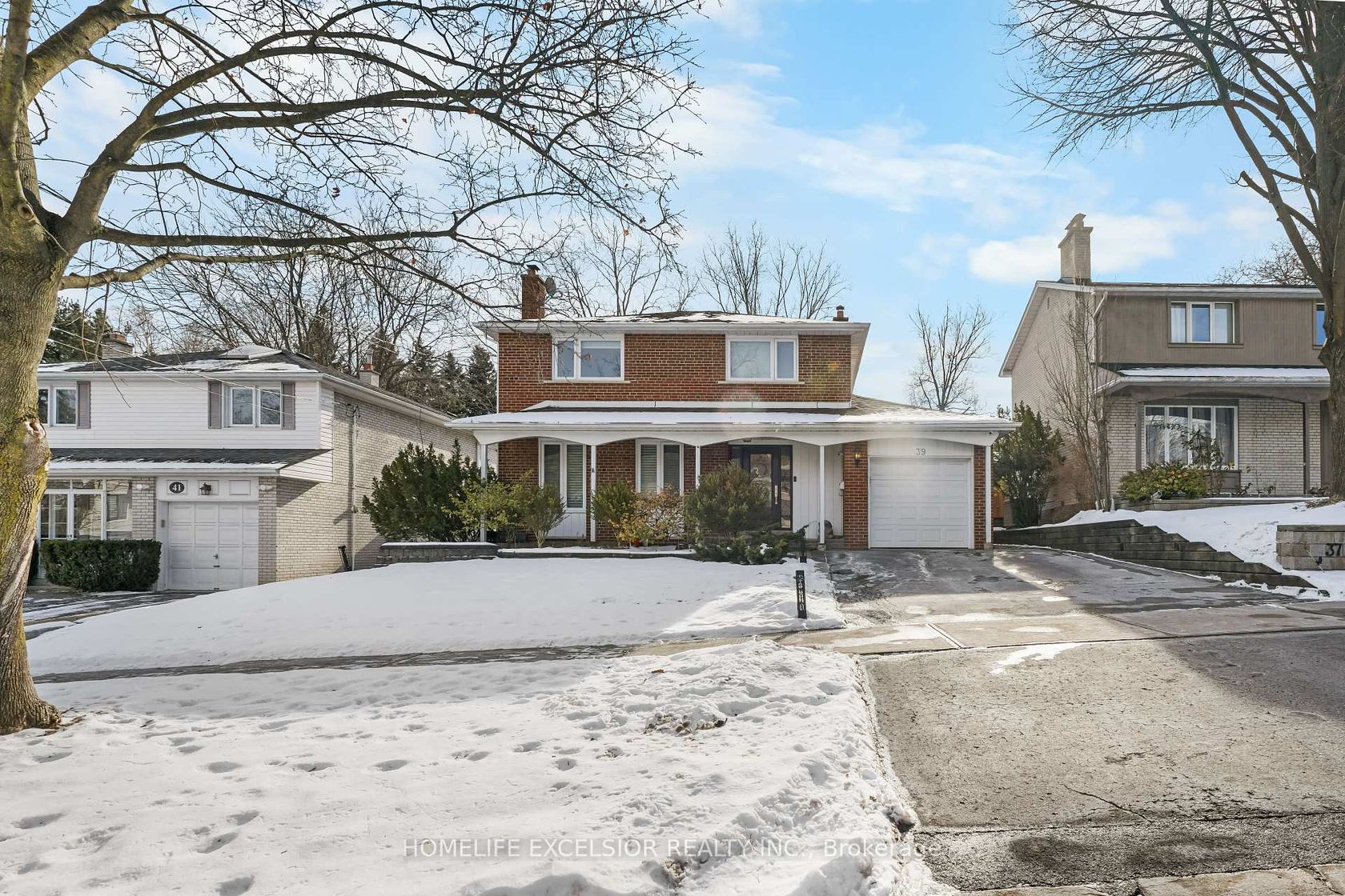 39 Davean Drive, Windfields, Toronto 