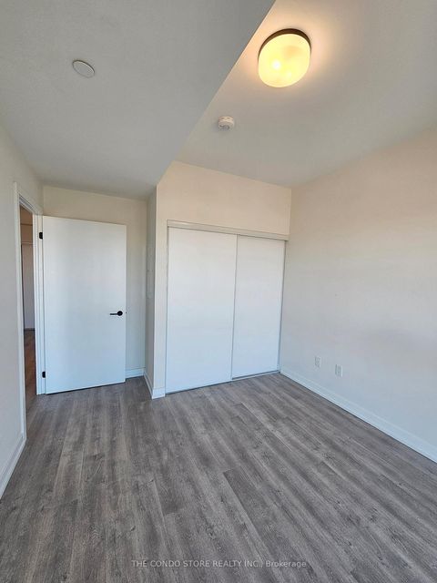Photo 8 at 427 - 2300 St Clair Avenue W, Junction Area, Toronto