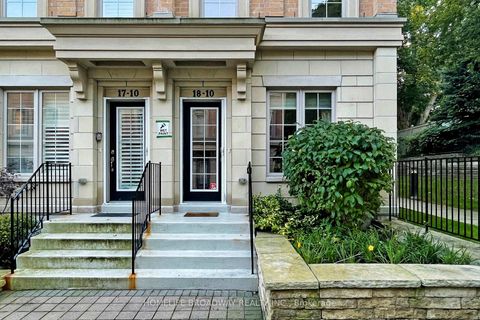 Photo 1 at 18 - 10 Hargrave Lane, York Mills, Toronto