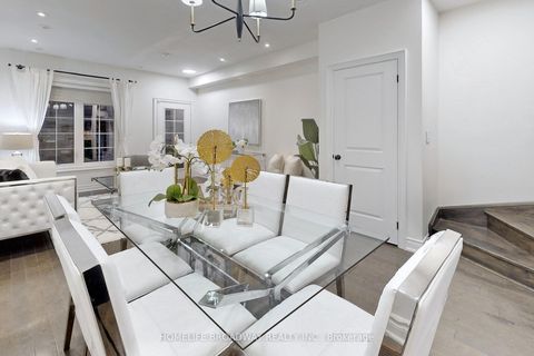 Photo 10 at 18 - 10 Hargrave Lane, York Mills, Toronto