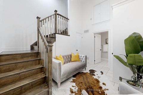 Photo 14 at 18 - 10 Hargrave Lane, York Mills, Toronto