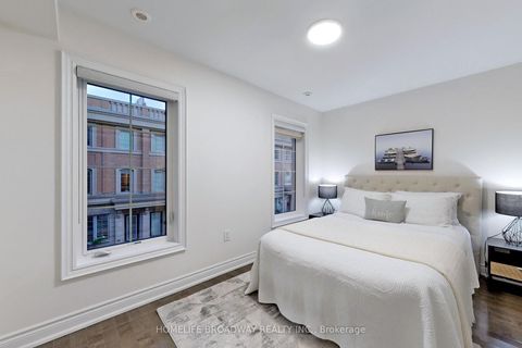 Photo 18 at 18 - 10 Hargrave Lane, York Mills, Toronto