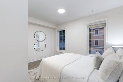Photo 20 at 18 - 10 Hargrave Lane, York Mills, Toronto