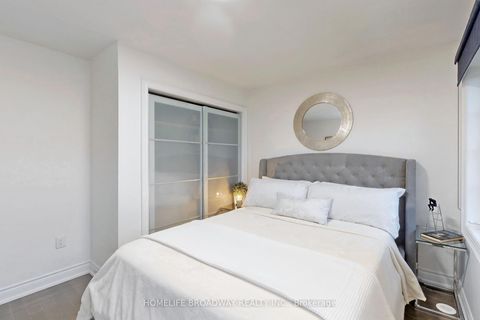 Photo 28 at 18 - 10 Hargrave Lane, York Mills, Toronto