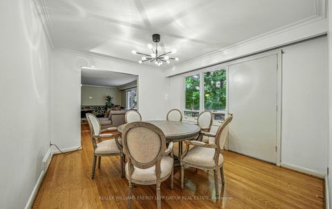 Photo 14 at 15 Artinger Court, Don Mills, Toronto