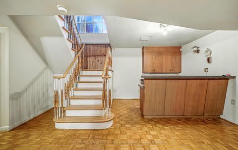 Photo 28 at 15 Artinger Court, Don Mills, Toronto