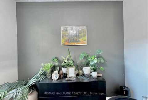 Photo 17 at 303 - 114 Vaughan Road, Cedarvale, Toronto