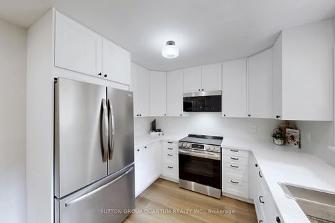 Photo 9 at 550 Third Line, WO West, Oakville