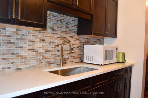 Photo 2 at 310 - 270 Palmdale Drive, Sullivan, Toronto