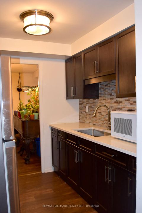Photo 3 at 310 - 270 Palmdale Drive, Sullivan, Toronto