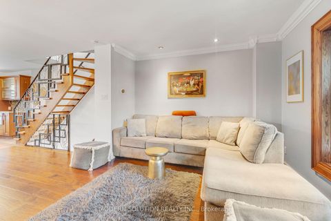 Photo 9 at 9 Douville Court, Waterfront Communities C8, Toronto