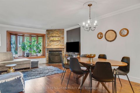 Photo 12 at 9 Douville Court, Waterfront Communities C8, Toronto