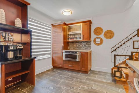 Photo 16 at 9 Douville Court, Waterfront Communities C8, Toronto