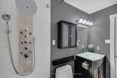 Photo 26 at 9 Douville Court, Waterfront Communities C8, Toronto
