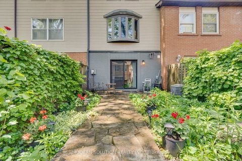 Photo 29 at 9 Douville Court, Waterfront Communities C8, Toronto