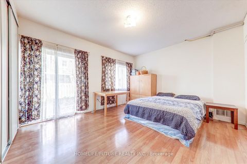 Photo 6 at 6 Guillet Street, Parkview, Toronto