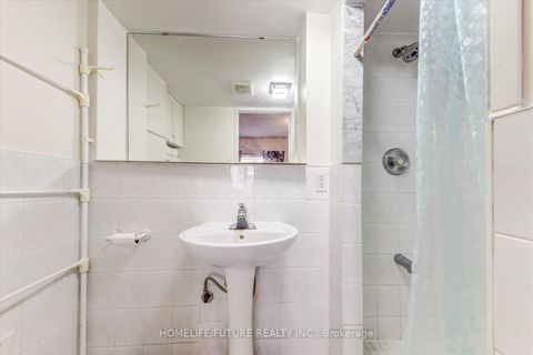Photo 8 at 6 Guillet Street, Parkview, Toronto