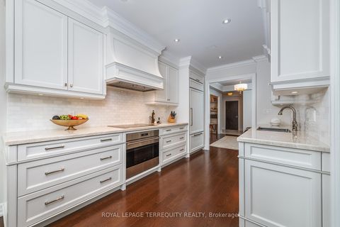Photo 14 at 414 - 2855 Bloor Street W, Queensway, Toronto