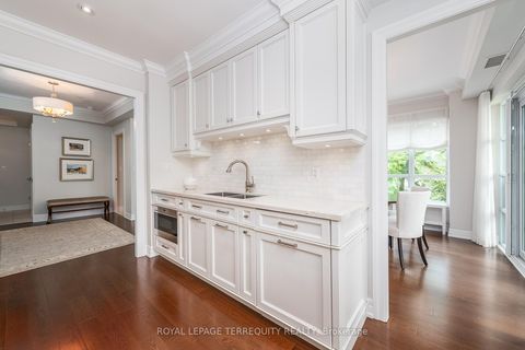 Photo 15 at 414 - 2855 Bloor Street W, Queensway, Toronto