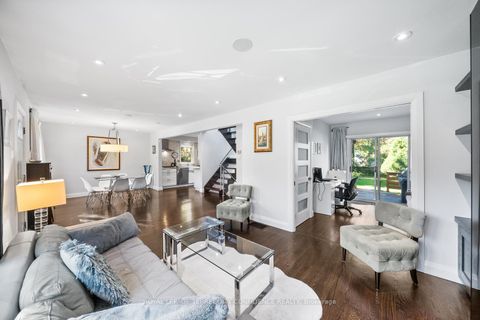 Photo 8 at 45 Glenborough Park Crescent, Newtonbrook West, Toronto