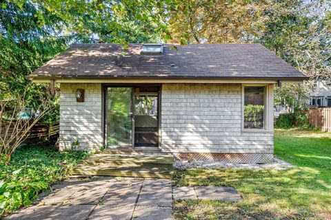 Photo 29 at 45 Glenborough Park Crescent, Newtonbrook West, Toronto