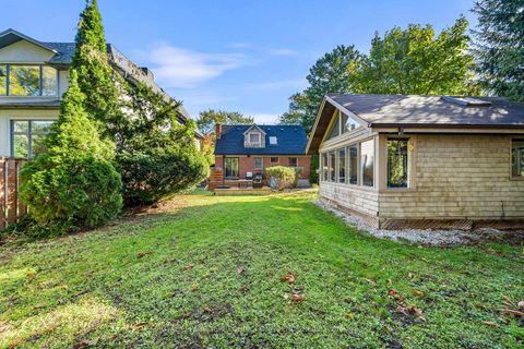 Photo 33 at 45 Glenborough Park Crescent, Newtonbrook West, Toronto