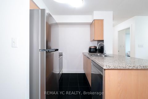 Photo 13 at 2612 - 16 Harrison Garden Boulevard, Willowdale East, Toronto