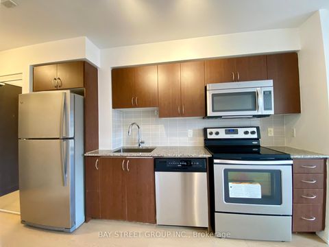 Photo 5 at 925 - 370 Highway 7 E, Doncrest, Richmond Hill