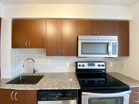 Photo 6 at 925 - 370 Highway 7 E, Doncrest, Richmond Hill