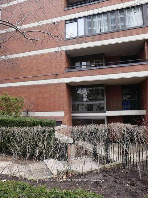 Photo 34 at 115 - 349 St Clair Avenue W, Casa Loma, Toronto