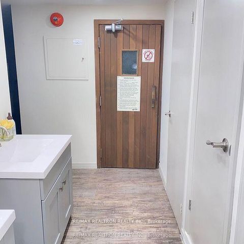 Photo 39 at 115 - 349 St Clair Avenue W, Casa Loma, Toronto