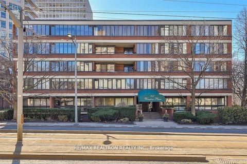 Photo 43 at 115 - 349 St Clair Avenue W, Casa Loma, Toronto